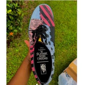 Nightmare before Christmas vans 
#nike #streetwear #jordan yezzys bodycon gym